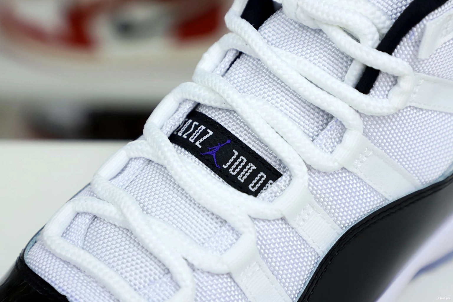 RETRO JORDAN 2018 11 AIR 'CONCORD' 0110